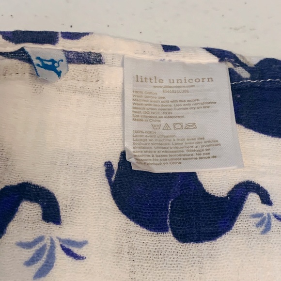 Little Unicorn Elephant Muslin Swaddle - Picture 2 of 3